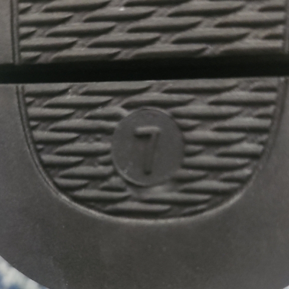 New- Easy Street Dark Brown Rasy Street Slip-On Loafers Size 7 - Picture 5 of 6